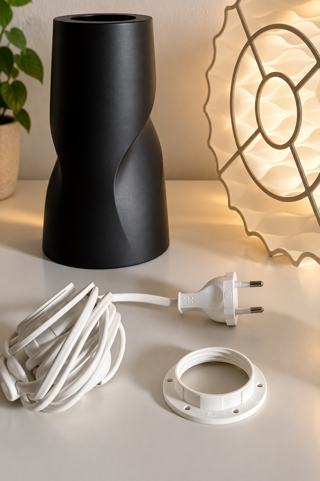 Maeve - Desk Lamp