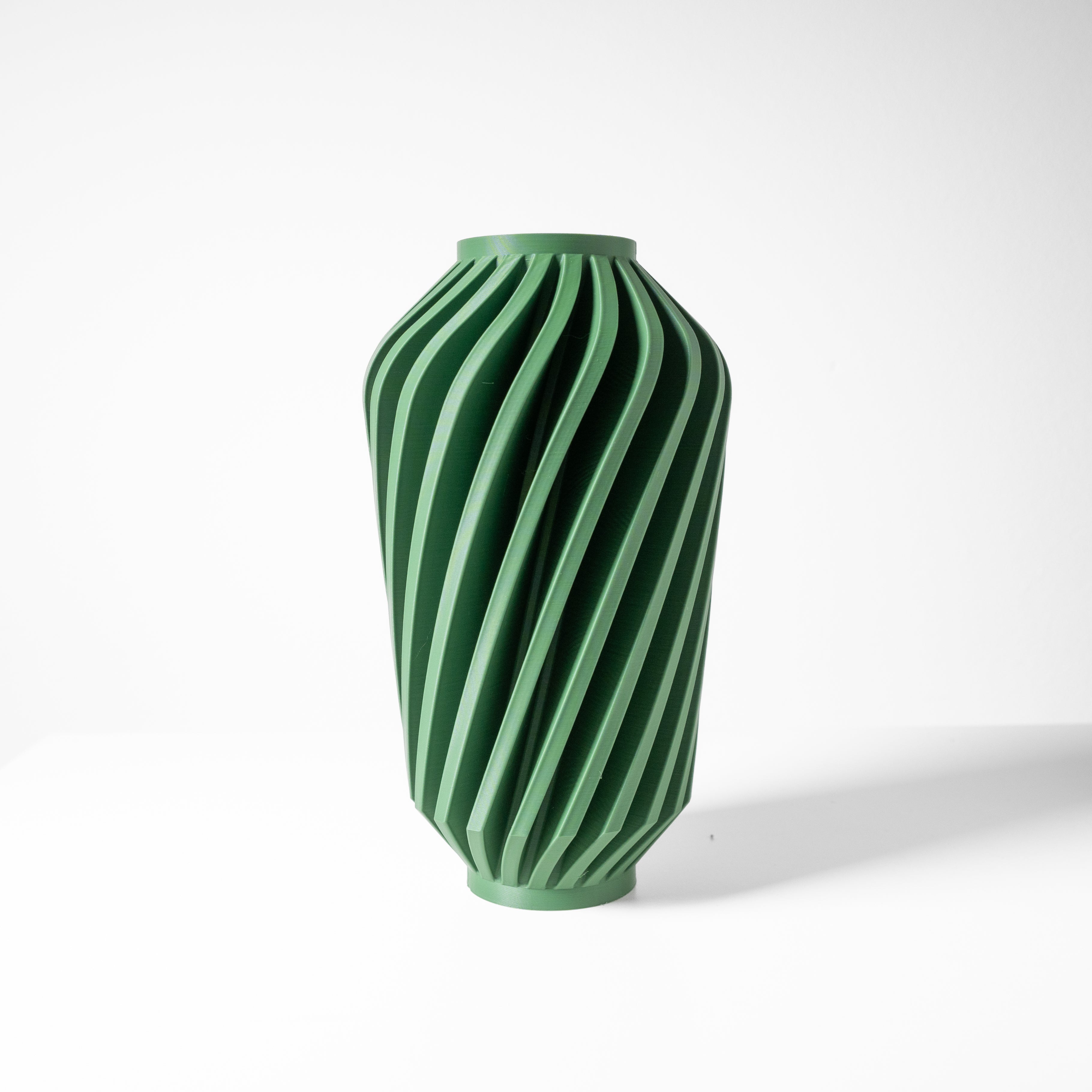 Travix Vase