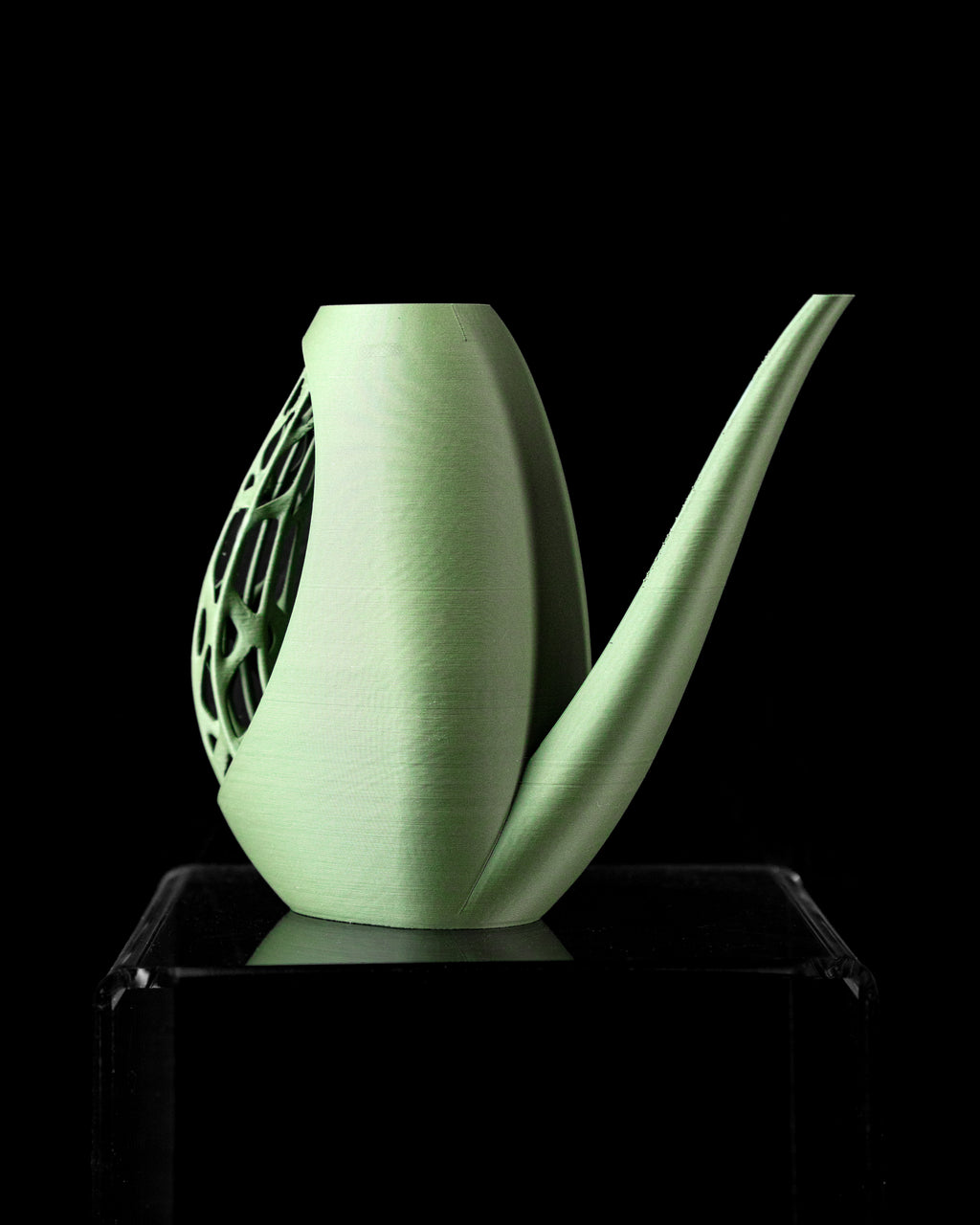 Mantis water can