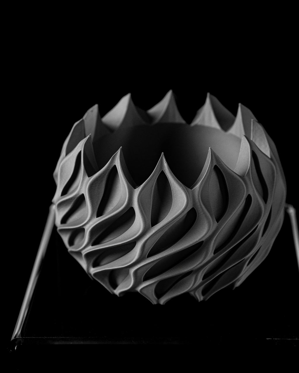Twisted Planter Pot