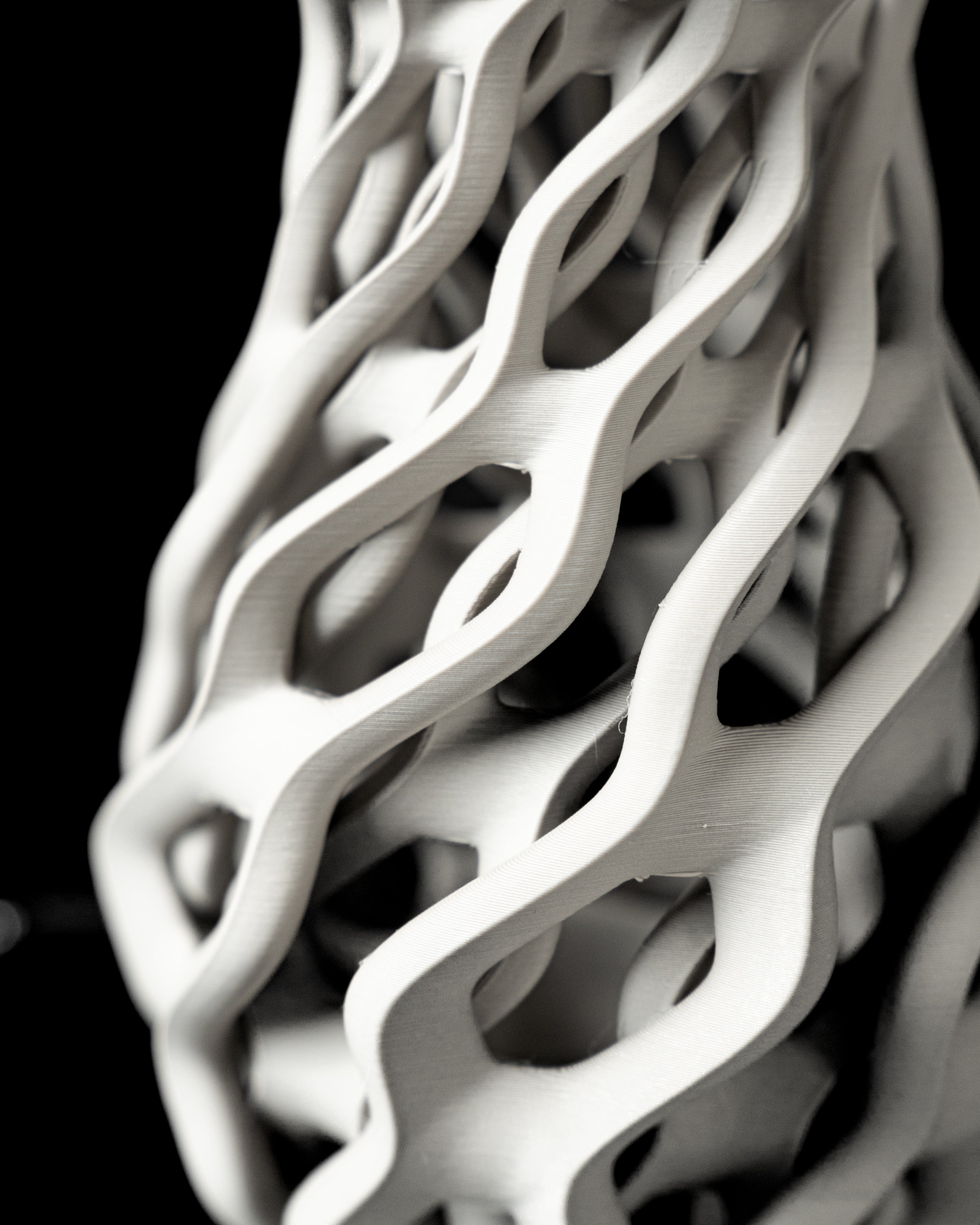 Chain Flower Vase