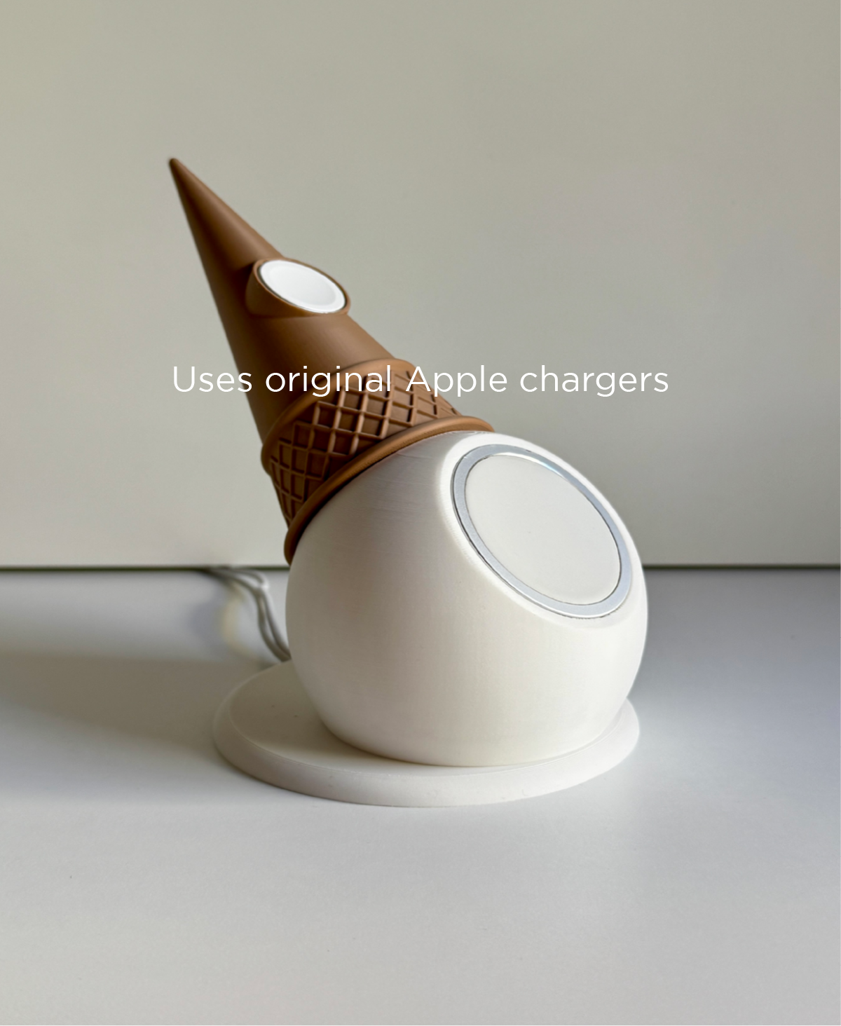 Gelato - Charger Holder For Iphone And Apple Watch