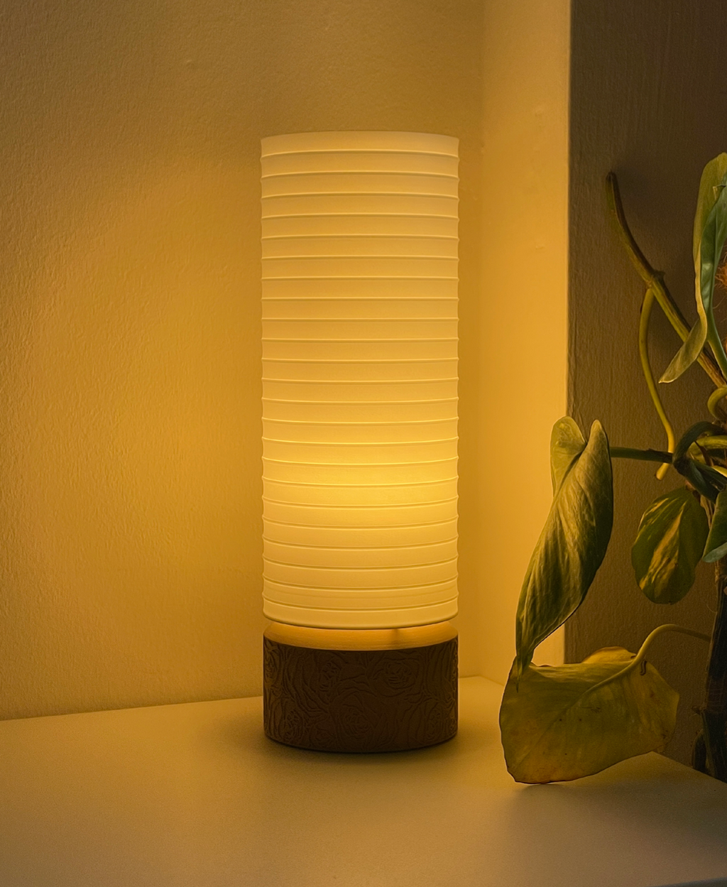 Hikari - Desk Lamp