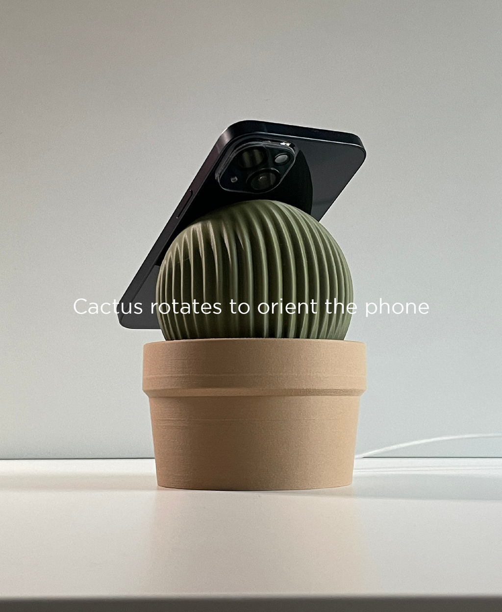 Spiky - Phone Charger Holder