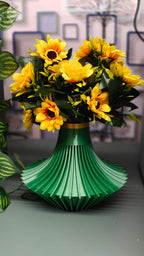 Yin Flower Vase