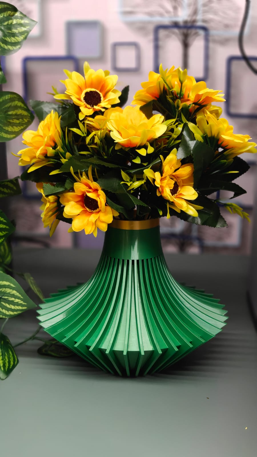Yin Flower Vase