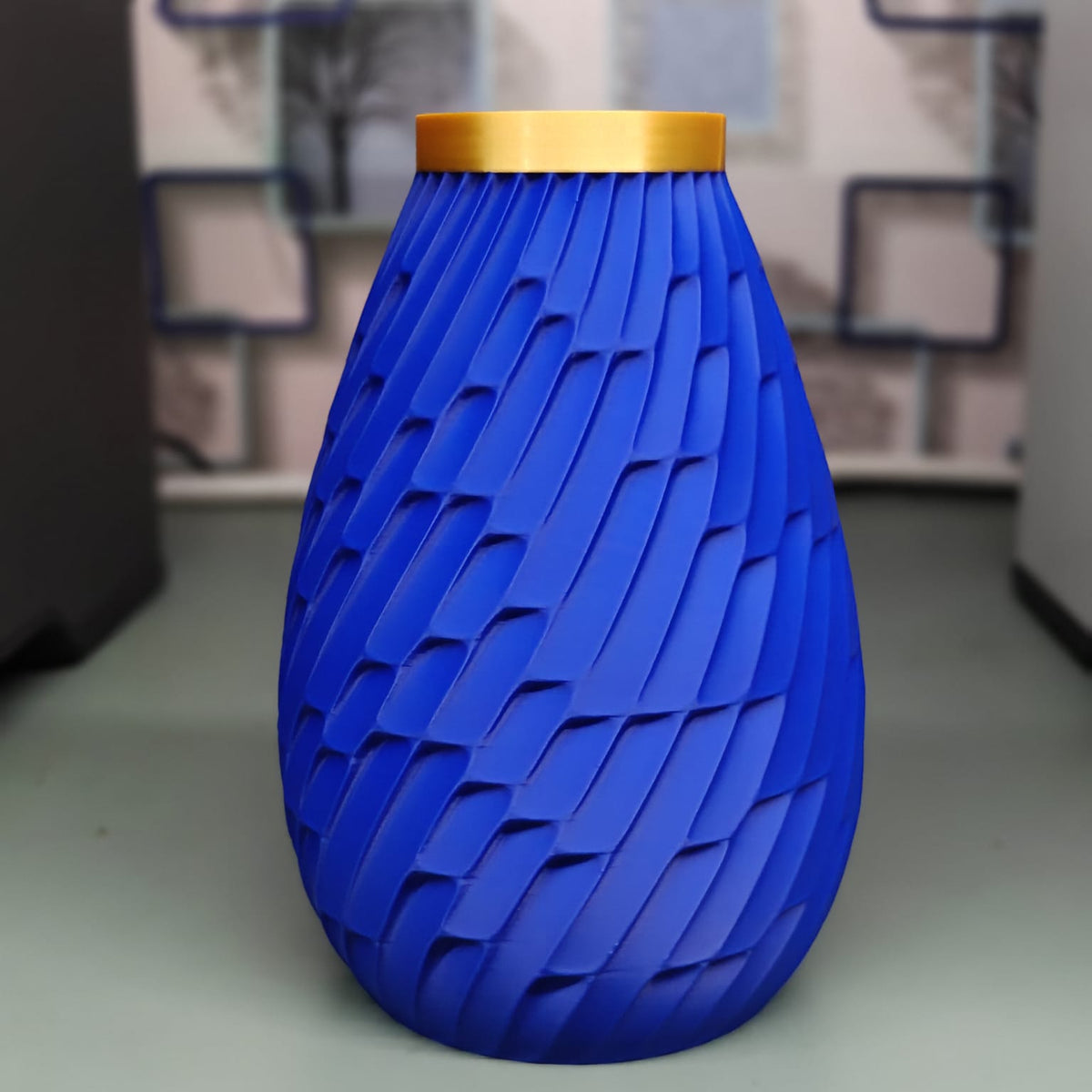Tide Flower Vase