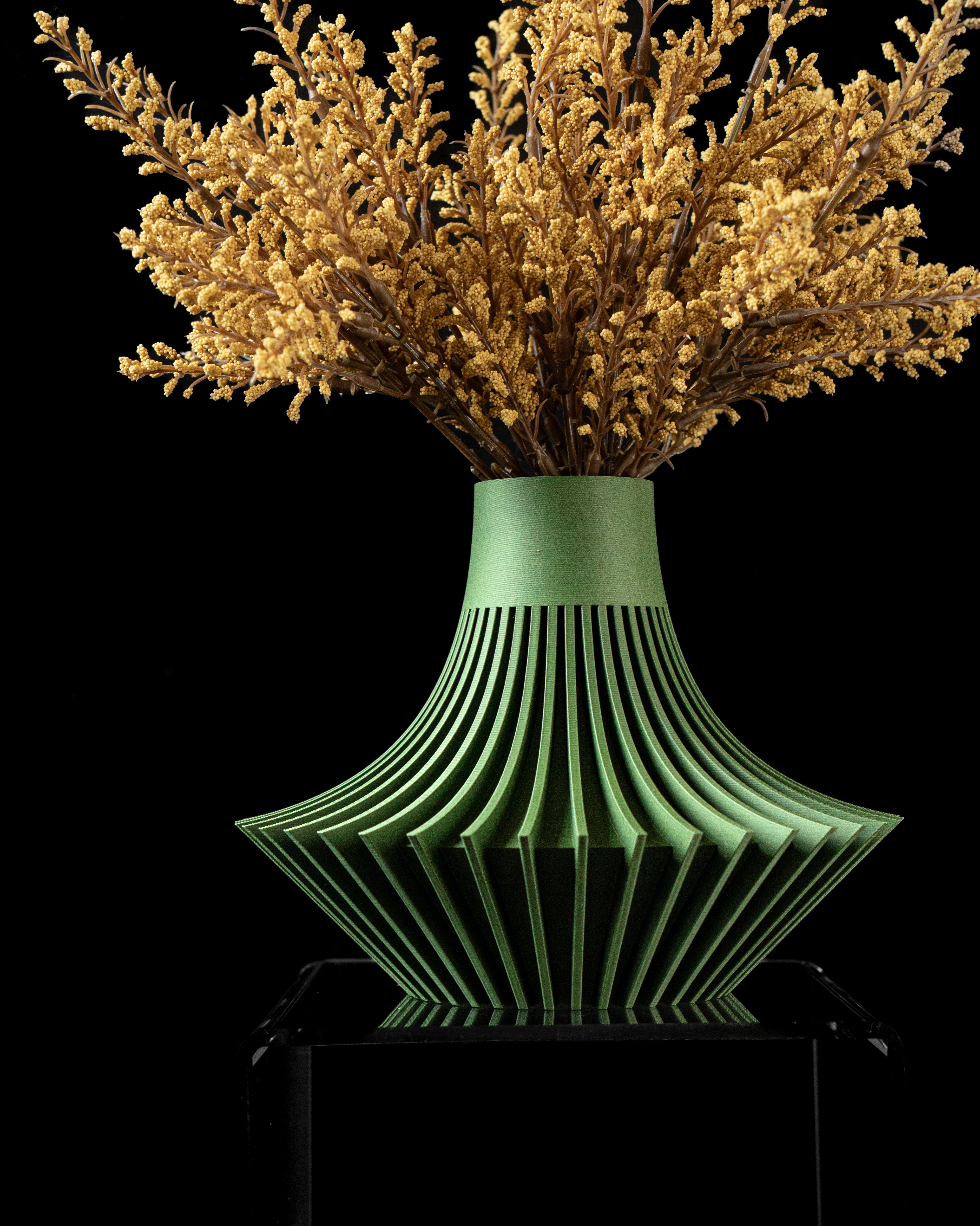 Yin Flower Vase