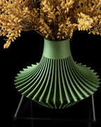 Yin Flower Vase